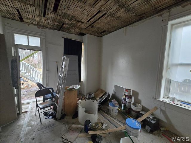 3510 N 21st Street, St Louis, MO 63107