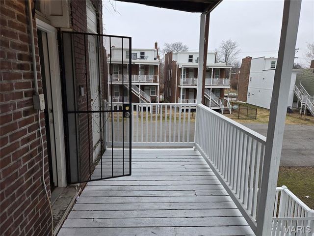 3510 N 21st Street, St Louis, MO 63107