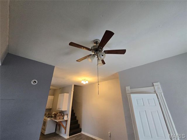 3510 N 21st Street, St Louis, MO 63107