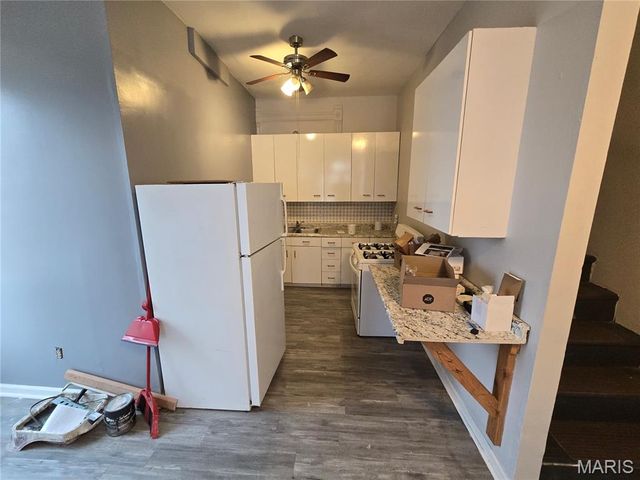 3510 N 21st Street, St Louis, MO 63107