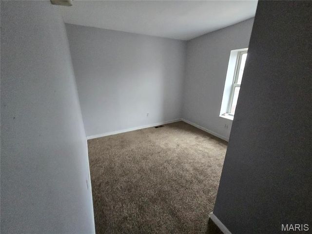 3510 N 21st Street, St Louis, MO 63107