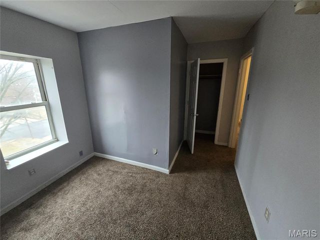 3510 N 21st Street, St Louis, MO 63107