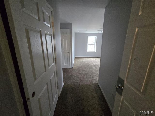 3510 N 21st Street, St Louis, MO 63107