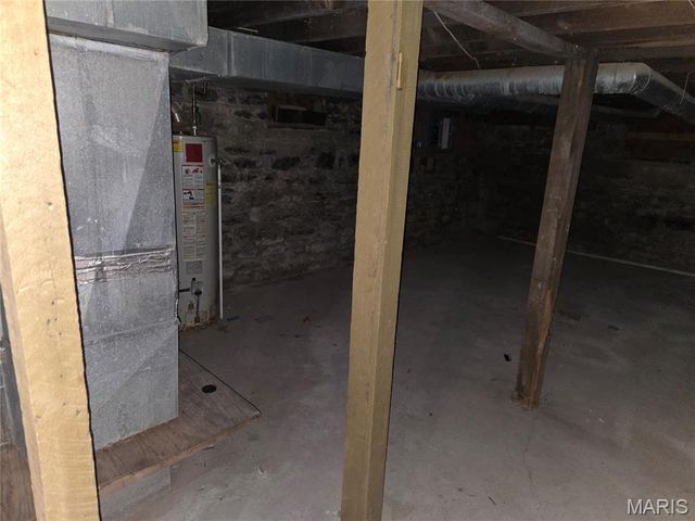 3510 N 21st Street, St Louis, MO 63107