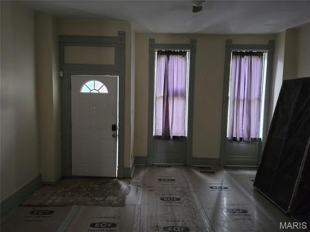 3510 N 21st Street, St Louis, MO 63107