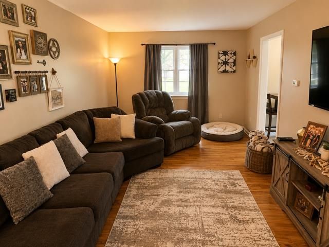 3244 E Fisher Road, Bay City, MI 48706