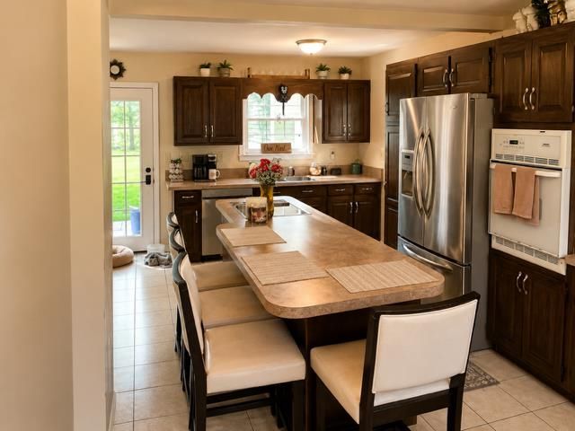 3244 E Fisher Road, Bay City, MI 48706