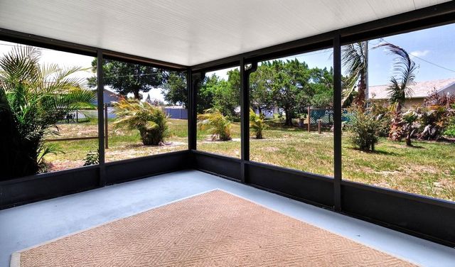 1074 Barber Street, Sebastian, FL 32958