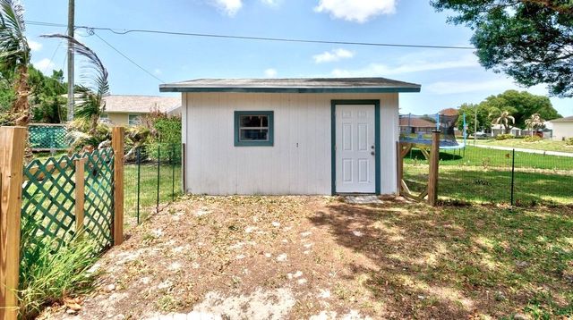 1074 Barber Street, Sebastian, FL 32958