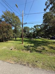 8119 Sterlingshire Street, Houston, TX 77078