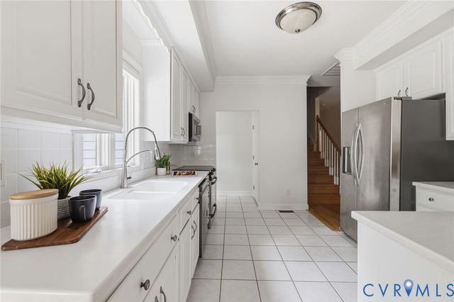 433 Elm Creek Dr, Manakin Sabot, VA 23103