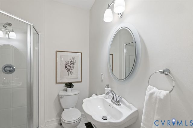 433 Elm Creek Dr, Manakin Sabot, VA 23103