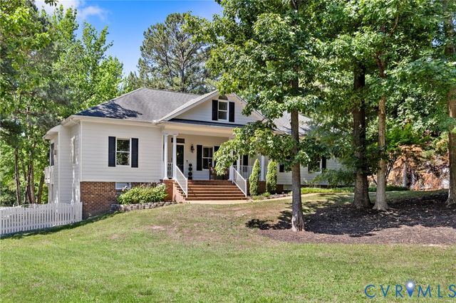 433 Elm Creek Dr, Manakin Sabot, VA 23103