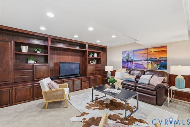 433 Elm Creek Dr, Manakin Sabot, VA 23103