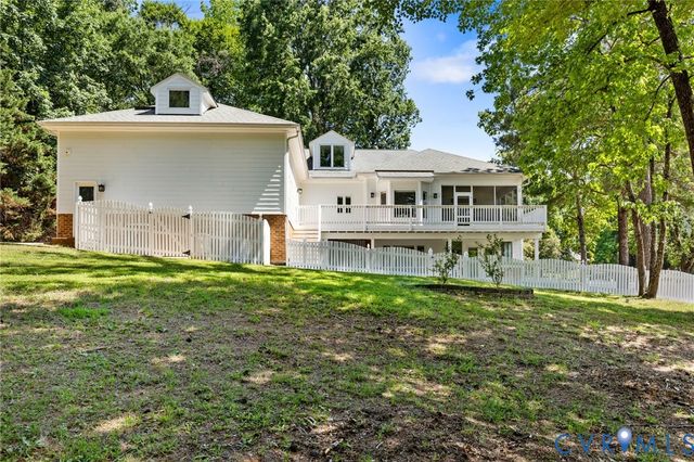 433 Elm Creek Dr, Manakin Sabot, VA 23103