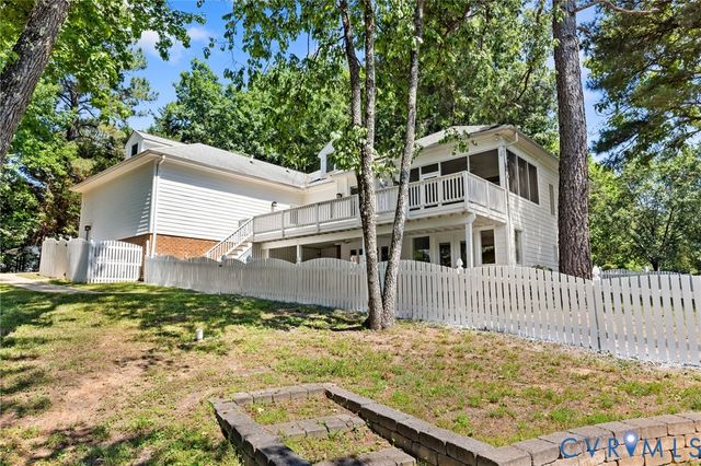 433 Elm Creek Dr, Manakin Sabot, VA 23103