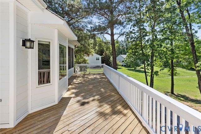 433 Elm Creek Dr, Manakin Sabot, VA 23103