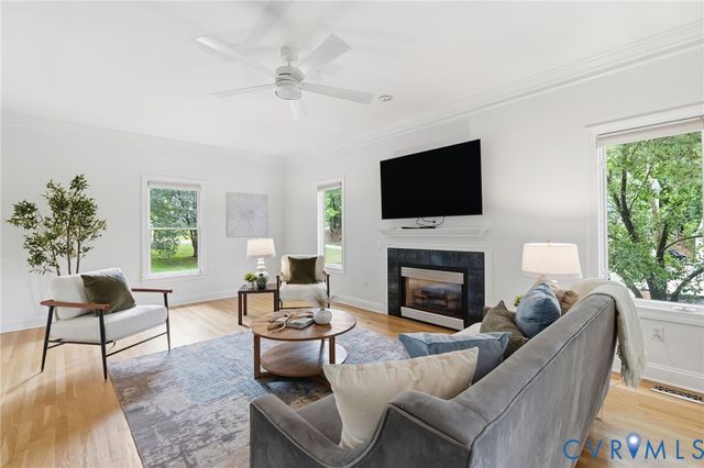 433 Elm Creek Dr, Manakin Sabot, VA 23103