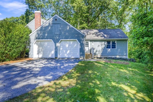 41 Amble Rd, Chelmsford, MA 01824