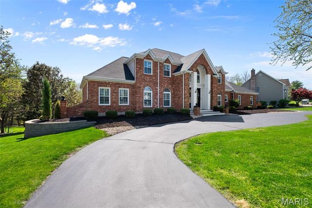 1406 Wildhorse Parkway Drive, Wildwood, MO 63005
