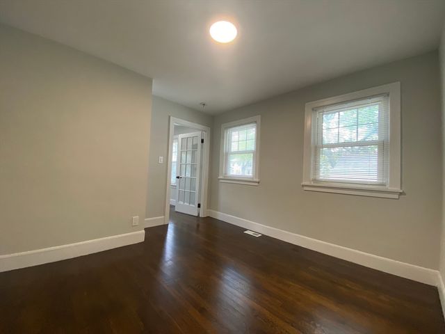 19 Healy Rd, Worcester, MA 01603