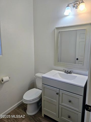 707 W Calle Capotasto, Sahuarita, AZ 85629