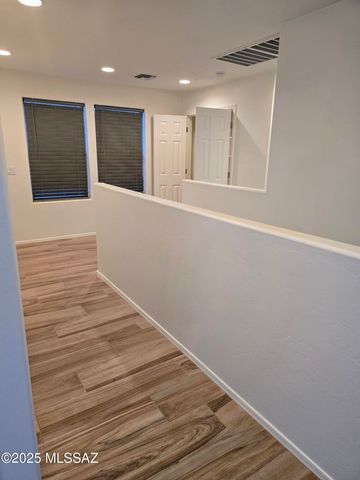 707 W Calle Capotasto, Sahuarita, AZ 85629