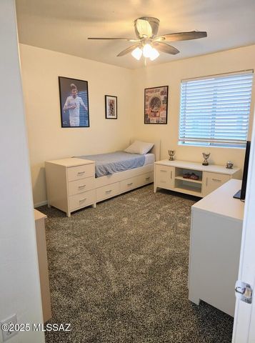 707 W Calle Capotasto, Sahuarita, AZ 85629