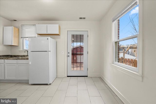 6416 BLAIR RD NW, Washington, DC 20012