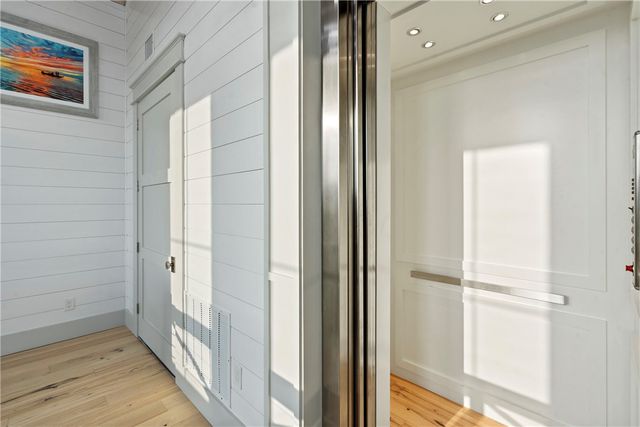 180 Sunrise Ave, Port Aransas, TX 78373