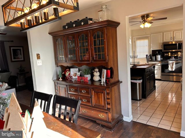 1270 FAIRVIEW DR, Bellefonte, PA 16823