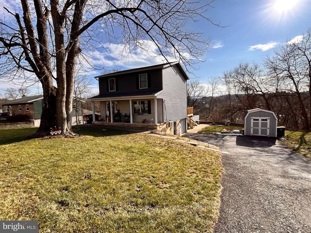 1270 FAIRVIEW DR, Bellefonte, PA 16823