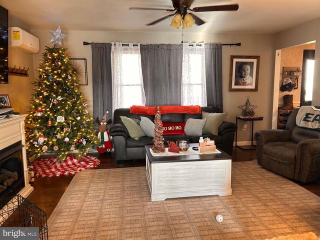 1270 FAIRVIEW DR, Bellefonte, PA 16823