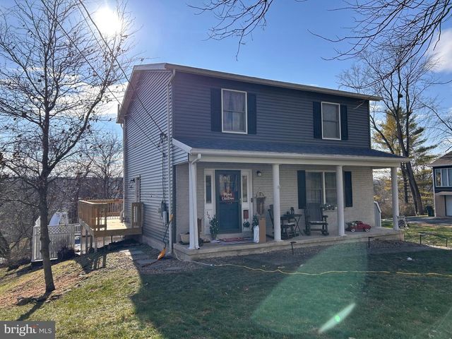 1270 FAIRVIEW DR, Bellefonte, PA 16823