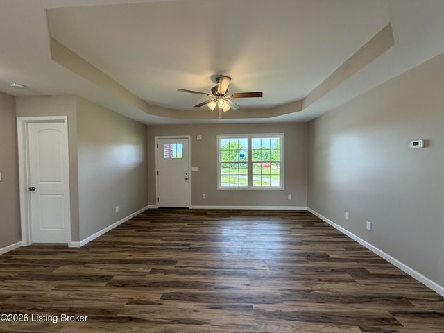 100 Clear Spring Dr, Bardstown, KY 40004