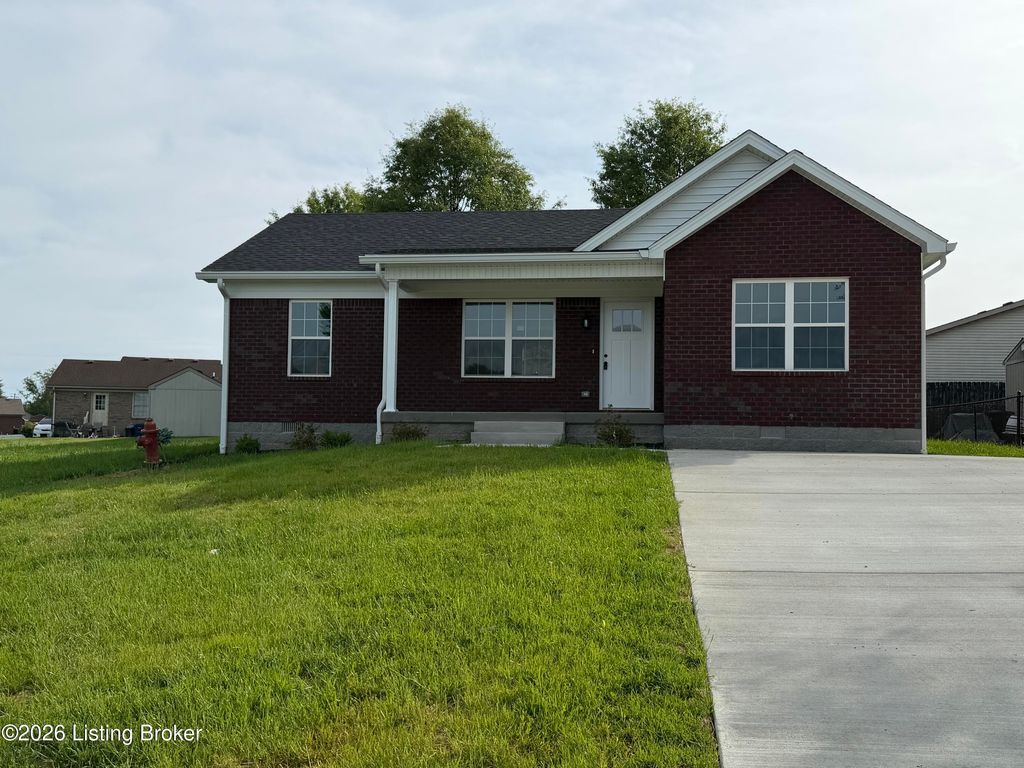 100 Clear Spring Dr, Bardstown, KY 40004