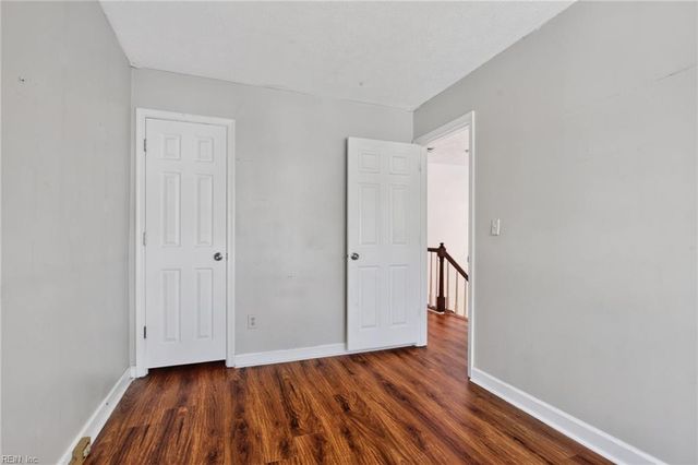 204 Arabian CIR, Yorktown, VA 23693