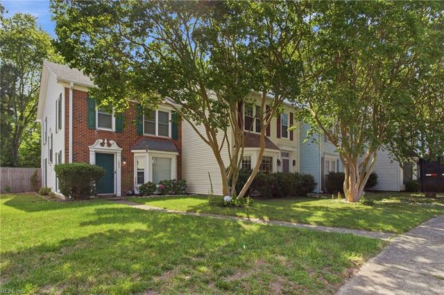 204 Arabian CIR, Yorktown, VA 23693