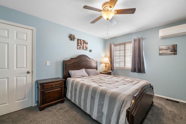 2722 S Crestline Cir, Wichita, KS 67215