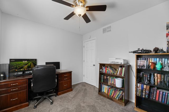 2722 S Crestline Cir, Wichita, KS 67215