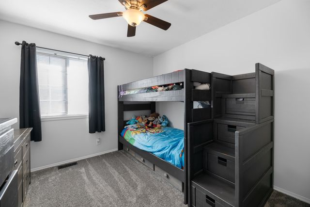 2722 S Crestline Cir, Wichita, KS 67215