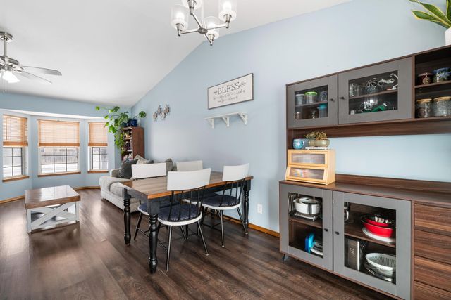 2722 S Crestline Cir, Wichita, KS 67215