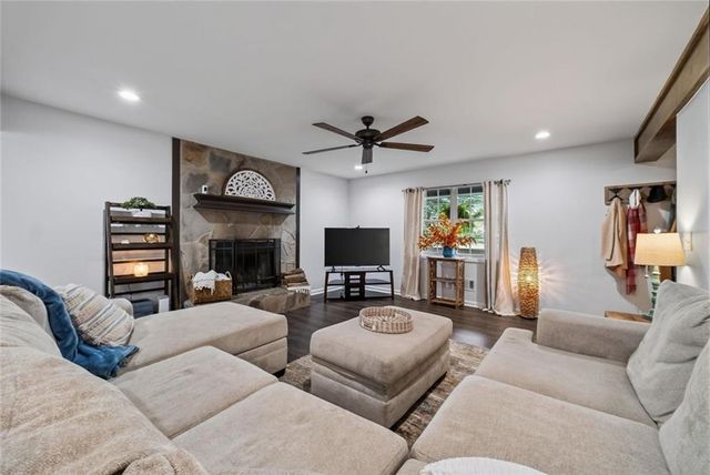 1290 Rocky Road, Lawrenceville, GA 30044