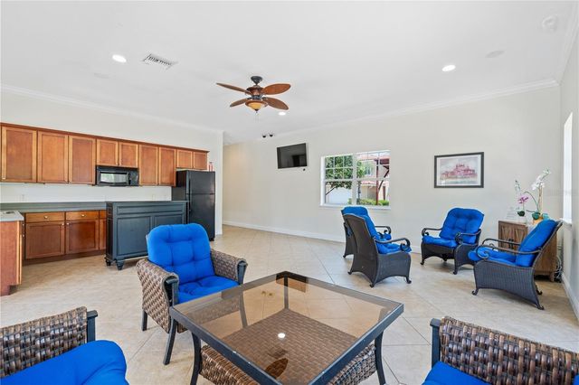 210 VALENCIA CIRCLE, St Petersburg, FL 33716