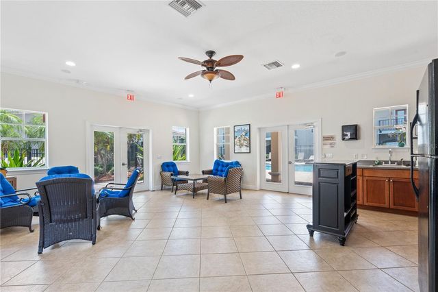 210 VALENCIA CIRCLE, St Petersburg, FL 33716