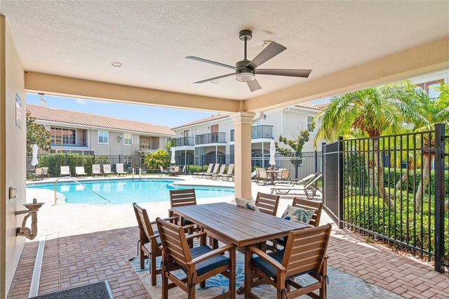 210 VALENCIA CIRCLE, St Petersburg, FL 33716