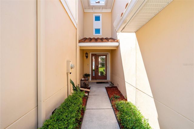 210 VALENCIA CIRCLE, St Petersburg, FL 33716