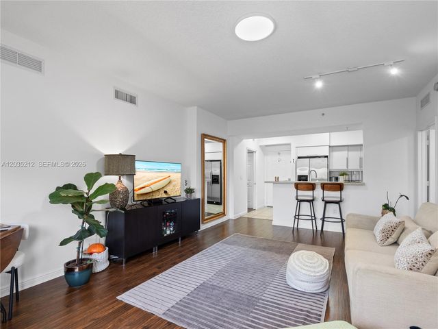 888 S Douglas Rd 302, Coral Gables, FL 33134
