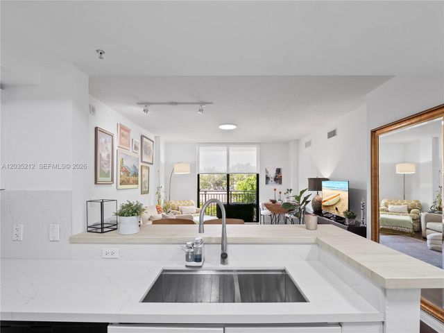888 S Douglas Rd 302, Coral Gables, FL 33134