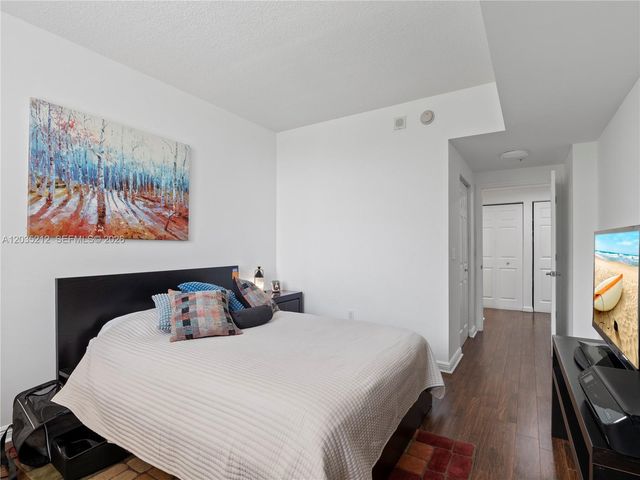 888 S Douglas Rd 302, Coral Gables, FL 33134